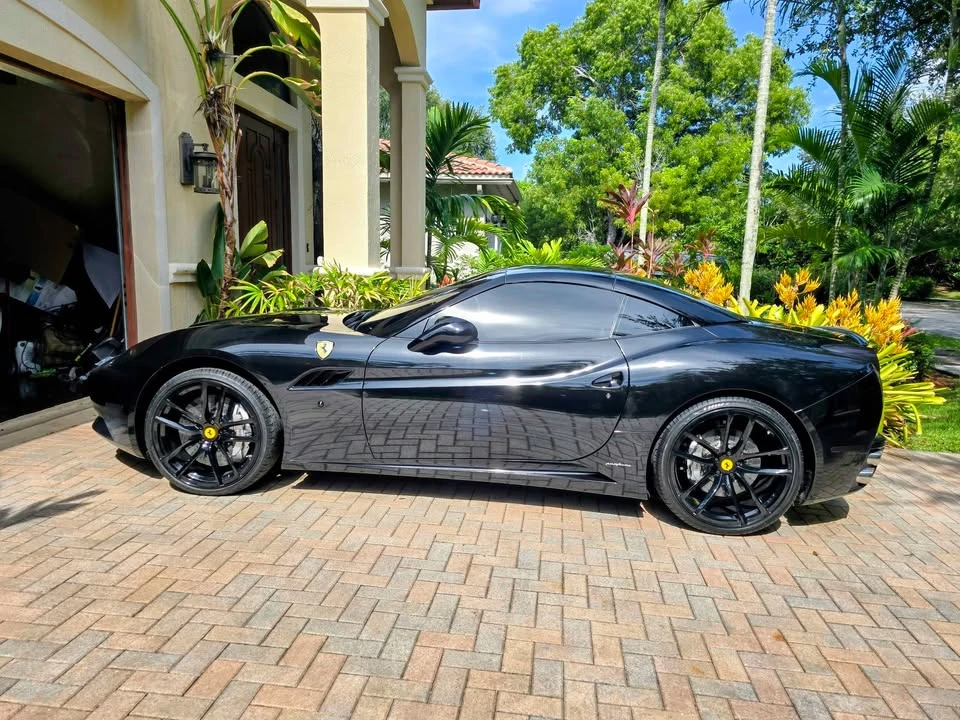 2011 Ferrari California - Image 11 of 11