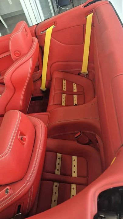 2011 Ferrari California - Image 7 of 10