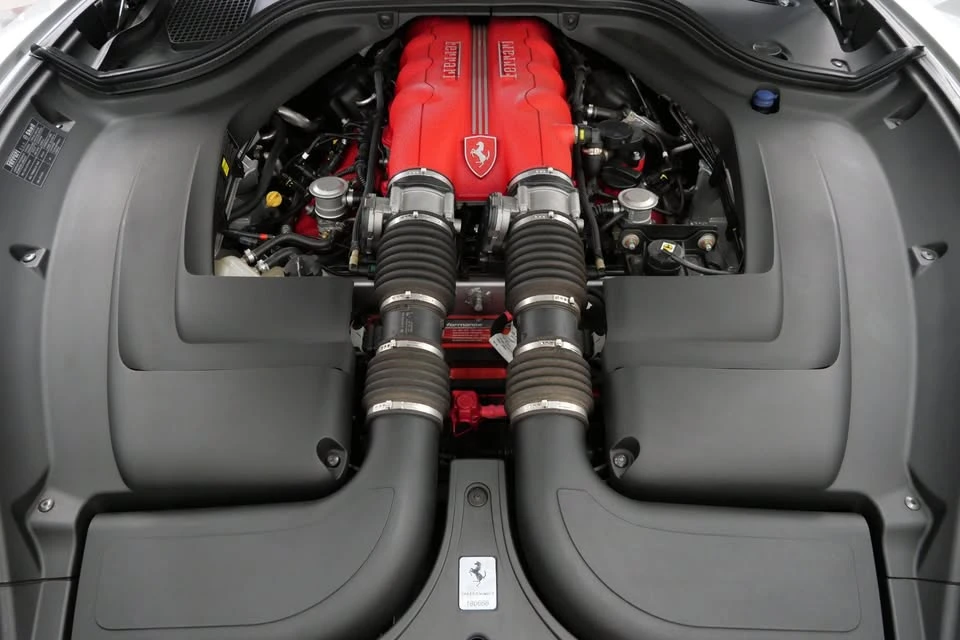 2011 Ferrari California - Image 11 of 19