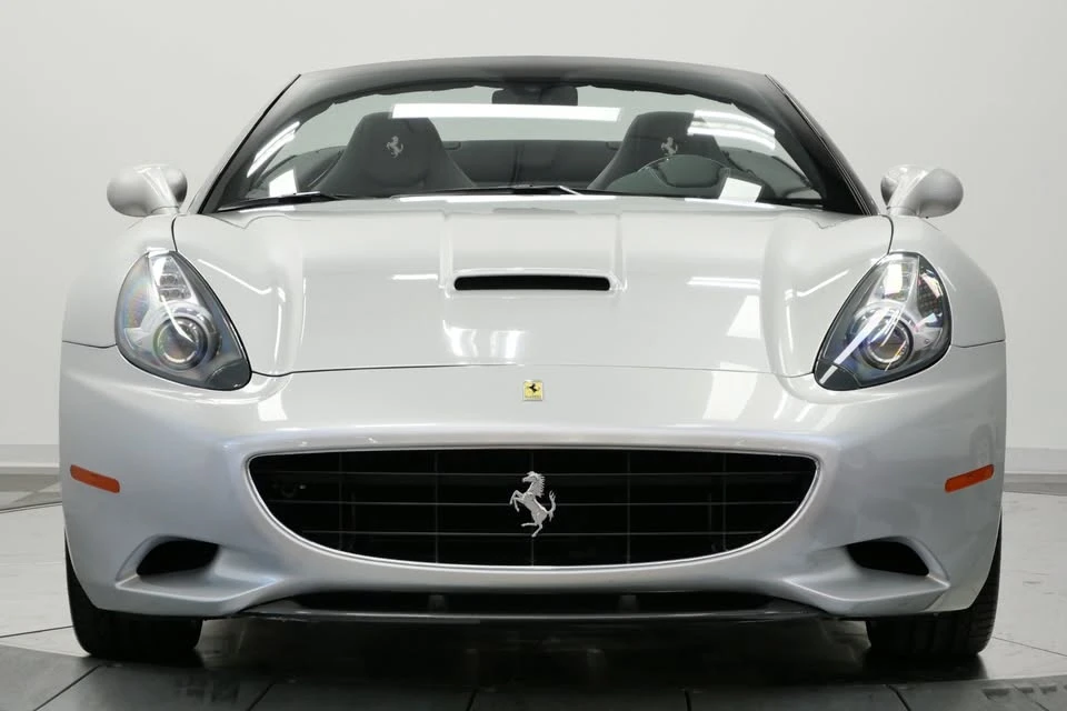 2011 Ferrari California - Image 3 of 19