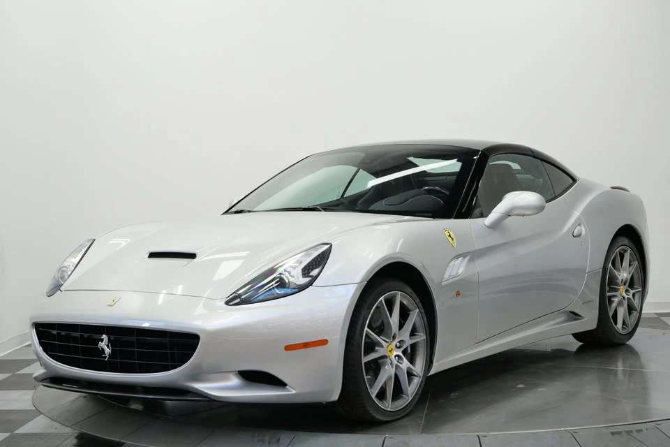 2011 Ferrari California - Image 4 of 19