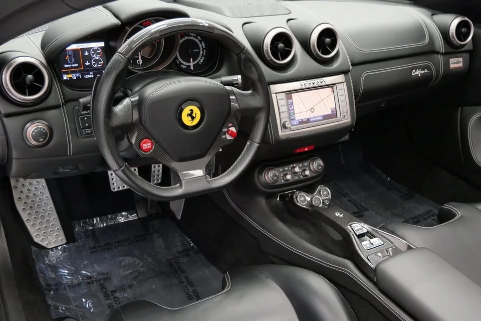 2011 Ferrari California - Image 12 of 19