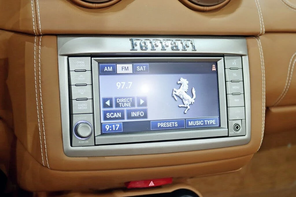 2011 Ferrari California - Image 21 of 31