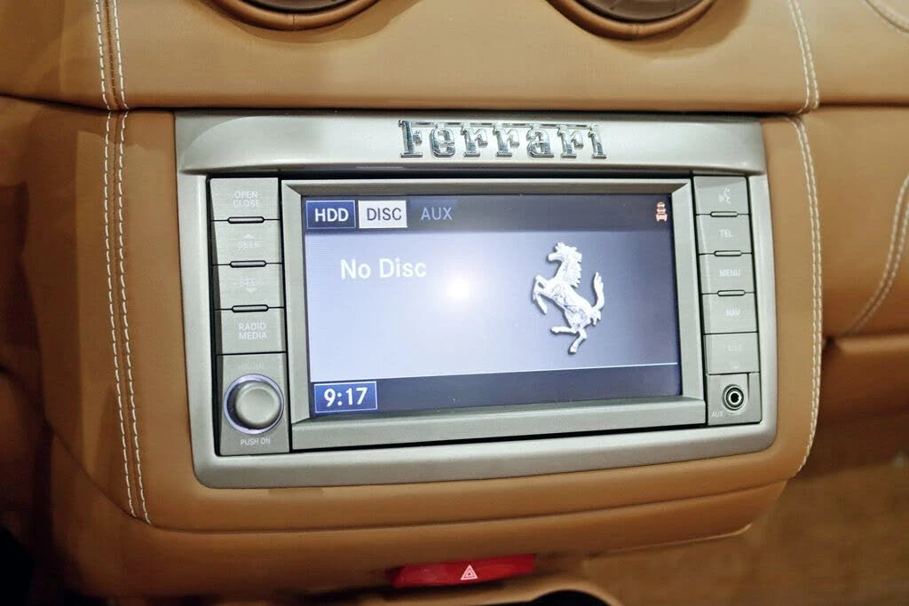2011 Ferrari California - Image 22 of 31