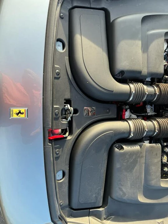 2011 Ferrari California - Image 24 of 31