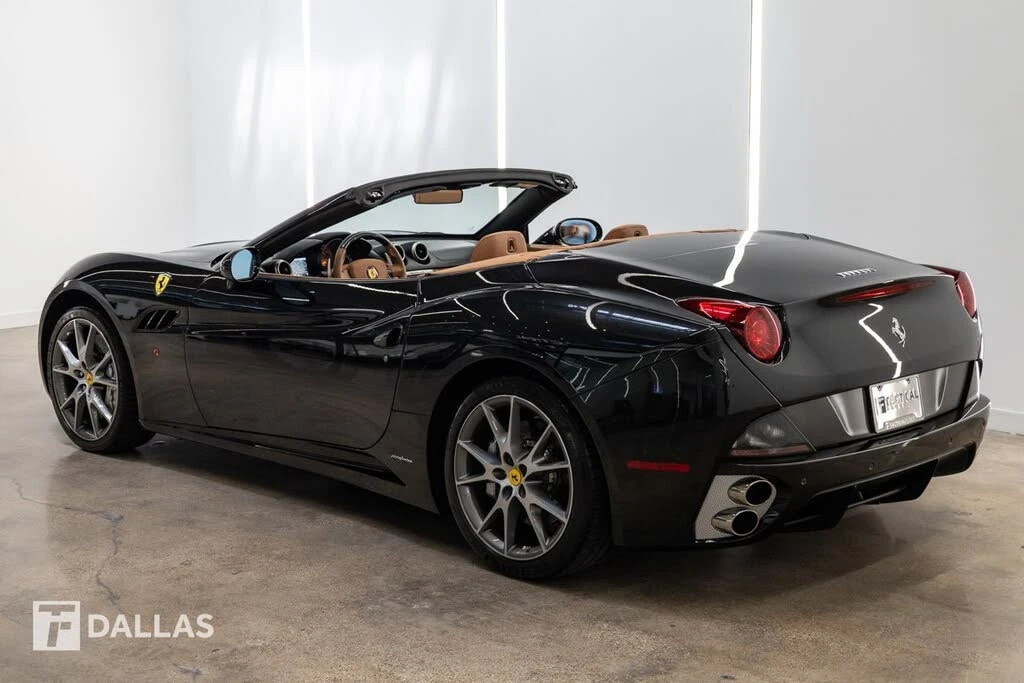2011 Ferrari California - Image 8 of 31