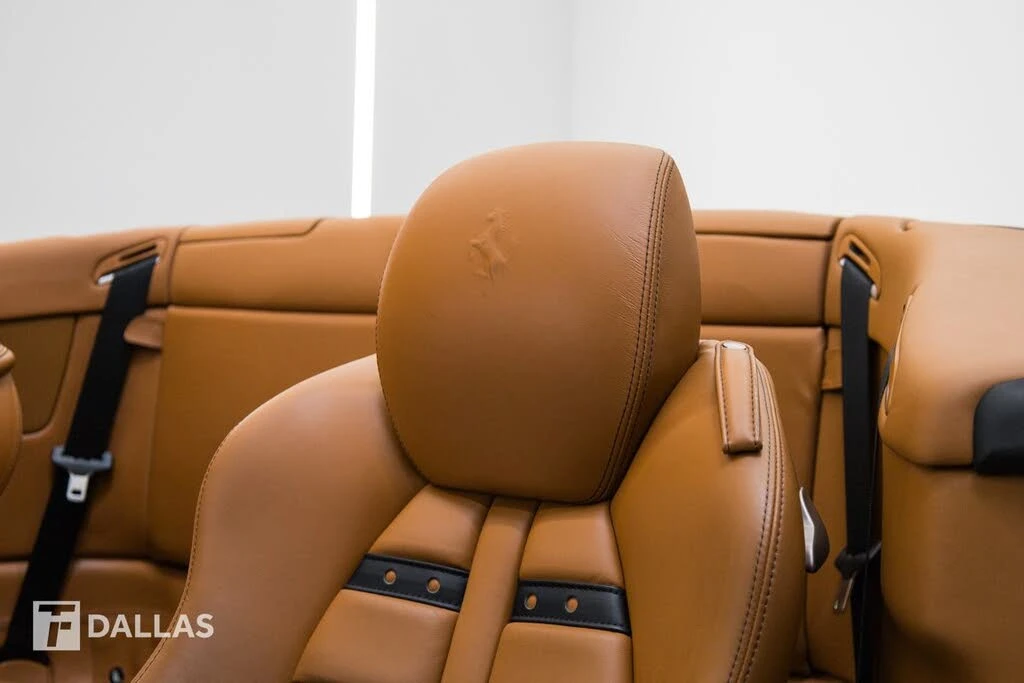 2011 Ferrari California - Image 25 of 31