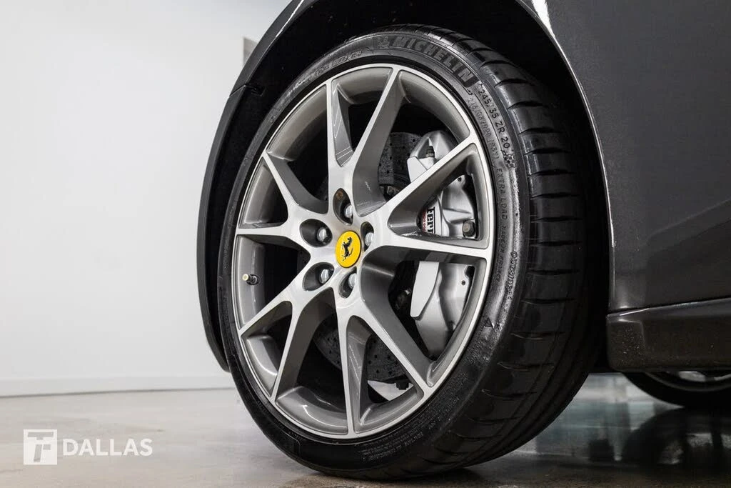 2011 Ferrari California - Image 21 of 31