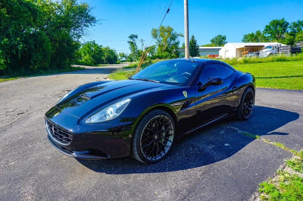 2011 Ferrari California - Image 8 of 31