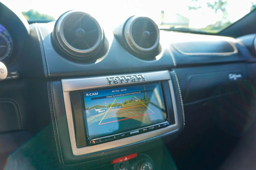 2011 Ferrari California - Image 25 of 31