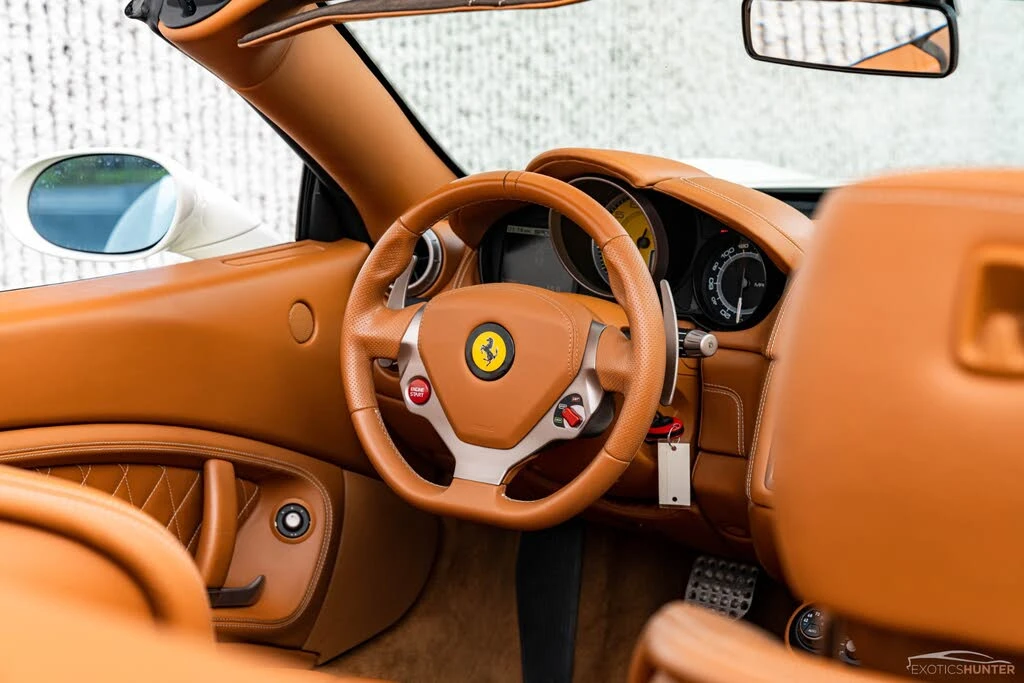 2011 Ferrari California - Image 2 of 12