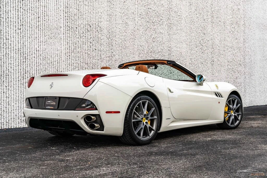 2011 Ferrari California - Image 4 of 12