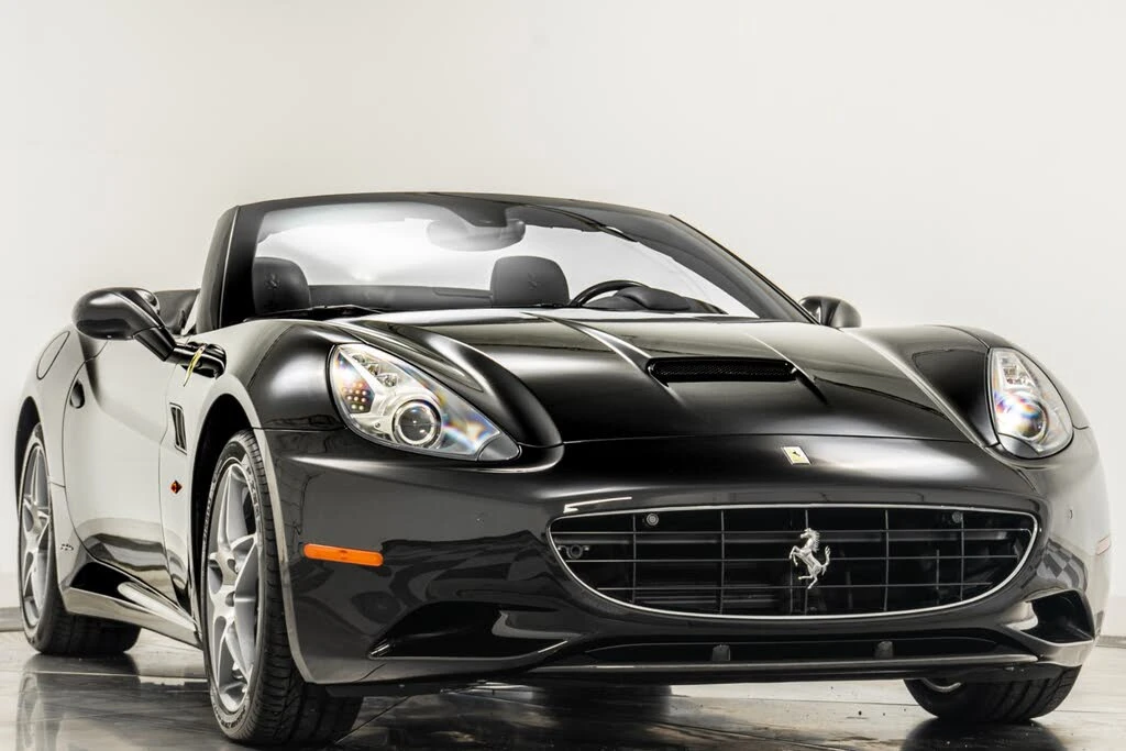2011 Ferrari California - Image 3 of 31