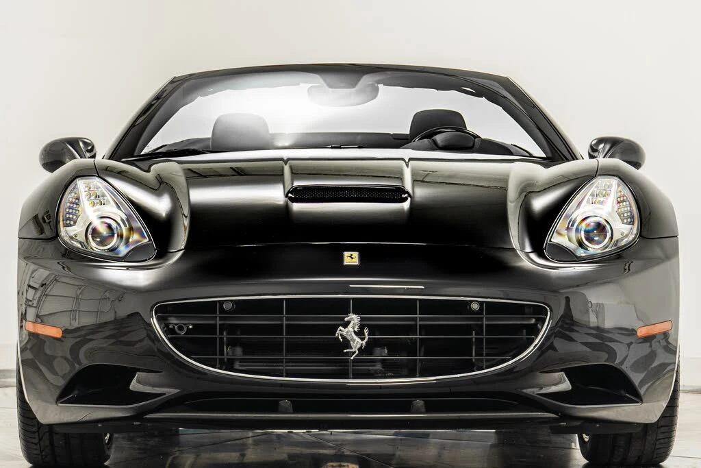 2011 Ferrari California - Image 4 of 31