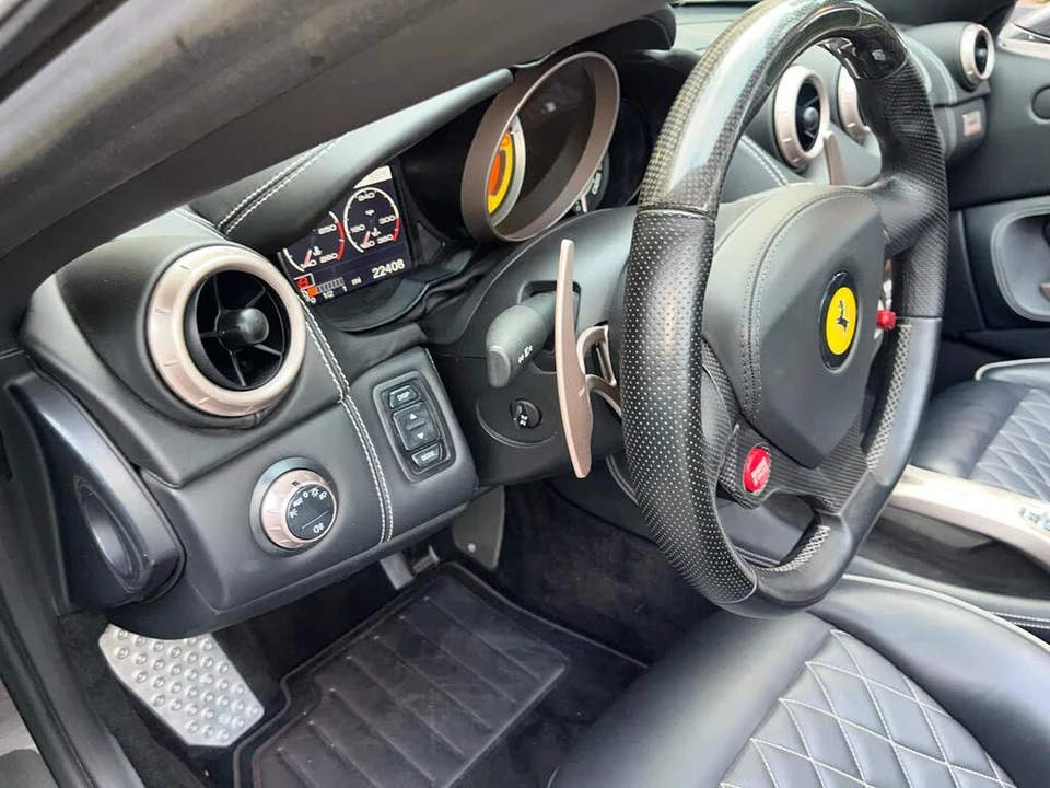 2011 Ferrari California - Image 30 of 31