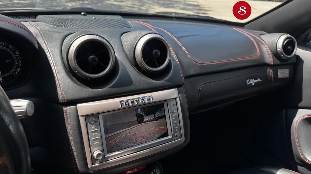 2011 Ferrari California - Image 18 of 21