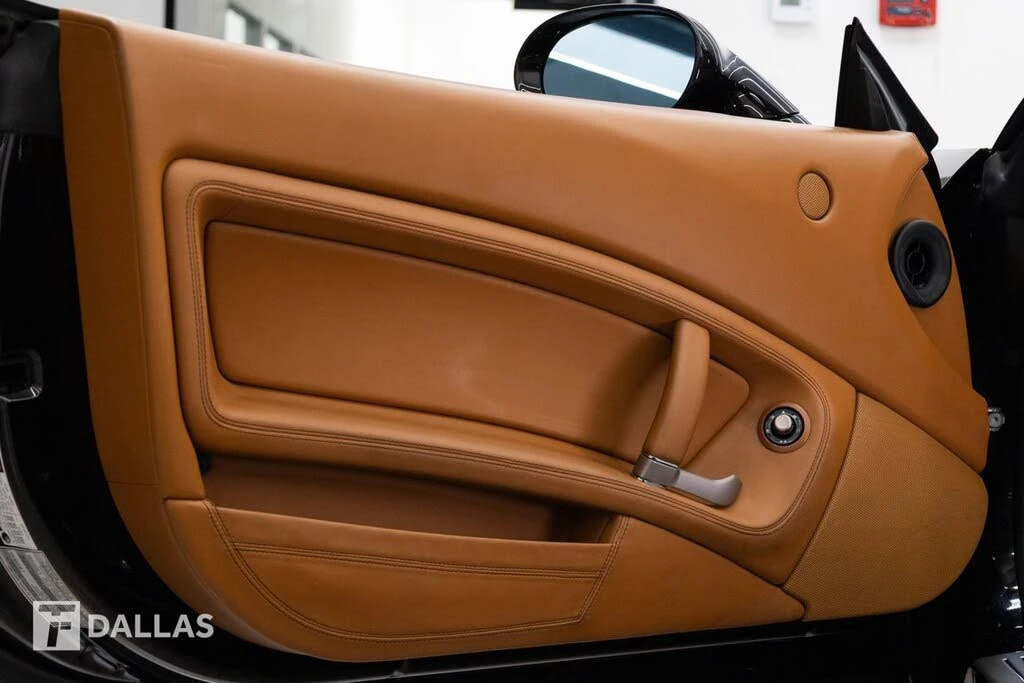 2011 Ferrari California - Image 23 of 31