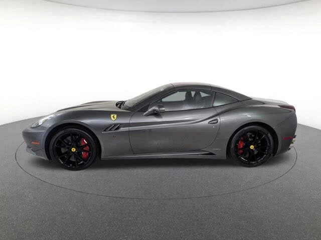 2011 Ferrari California - Image 8 of 24