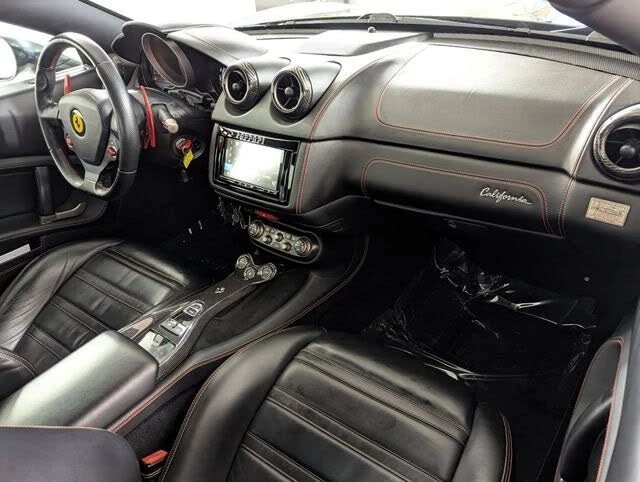 2011 Ferrari California - Image 18 of 24