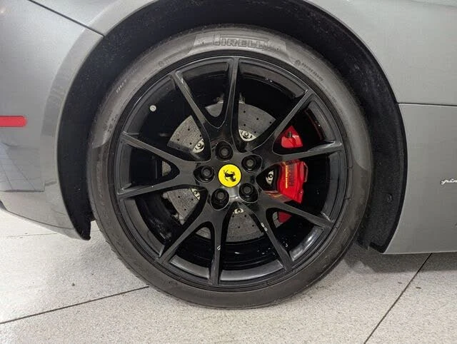 2011 Ferrari California - Image 22 of 24