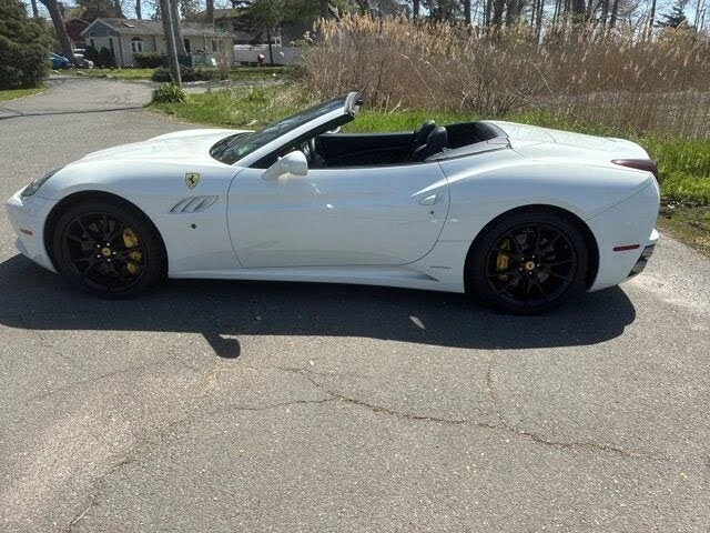 2011 Ferrari California - Image 7 of 31