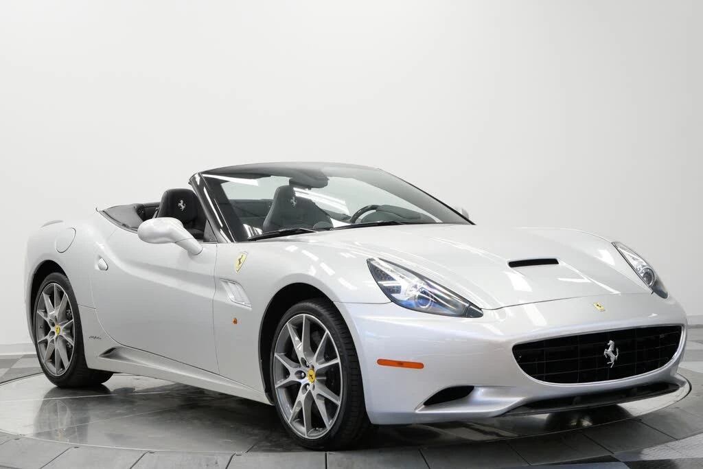 2011 Ferrari California - Image 3 of 31