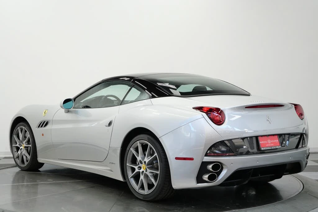 2011 Ferrari California - Image 7 of 31