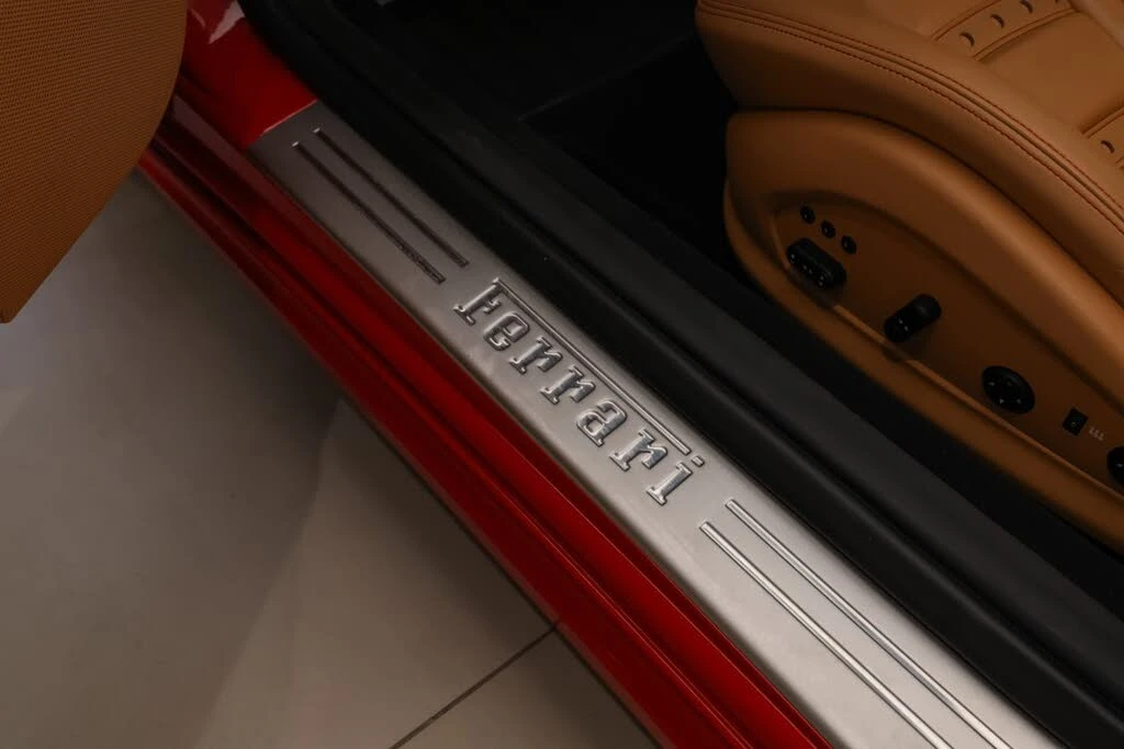 2011 Ferrari California - Image 23 of 31