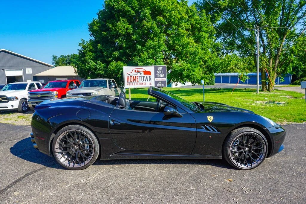 2011 Ferrari California - Image 12 of 31