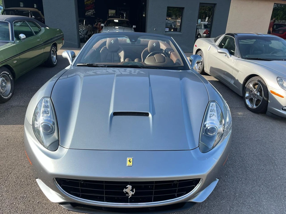 2011 Ferrari California - Image 5 of 31