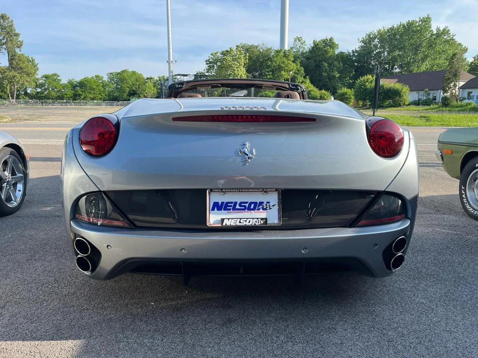 2011 Ferrari California - Image 9 of 31