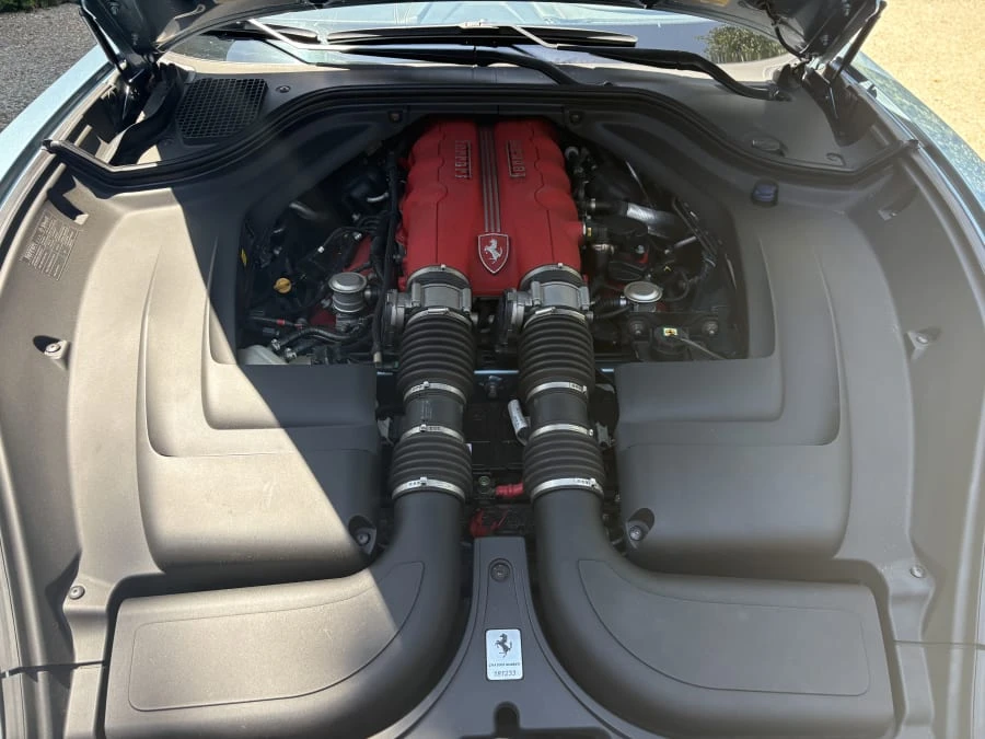2011 Ferrari California - Image 10 of 12
