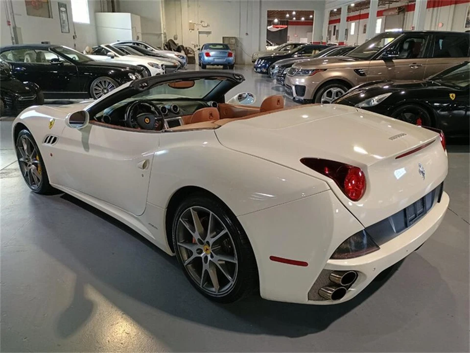 2011 Ferrari California - Image 3 of 31