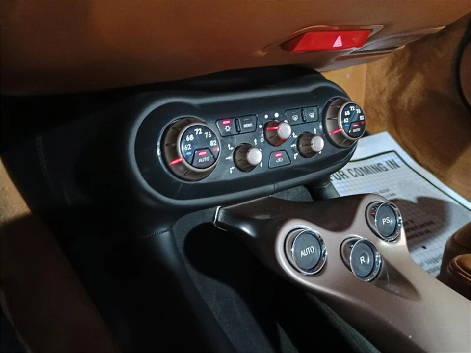 2011 Ferrari California - Image 24 of 31