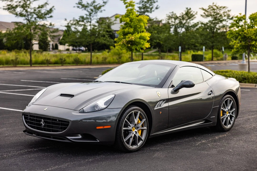 2011 Ferrari California - Image 18 of 31