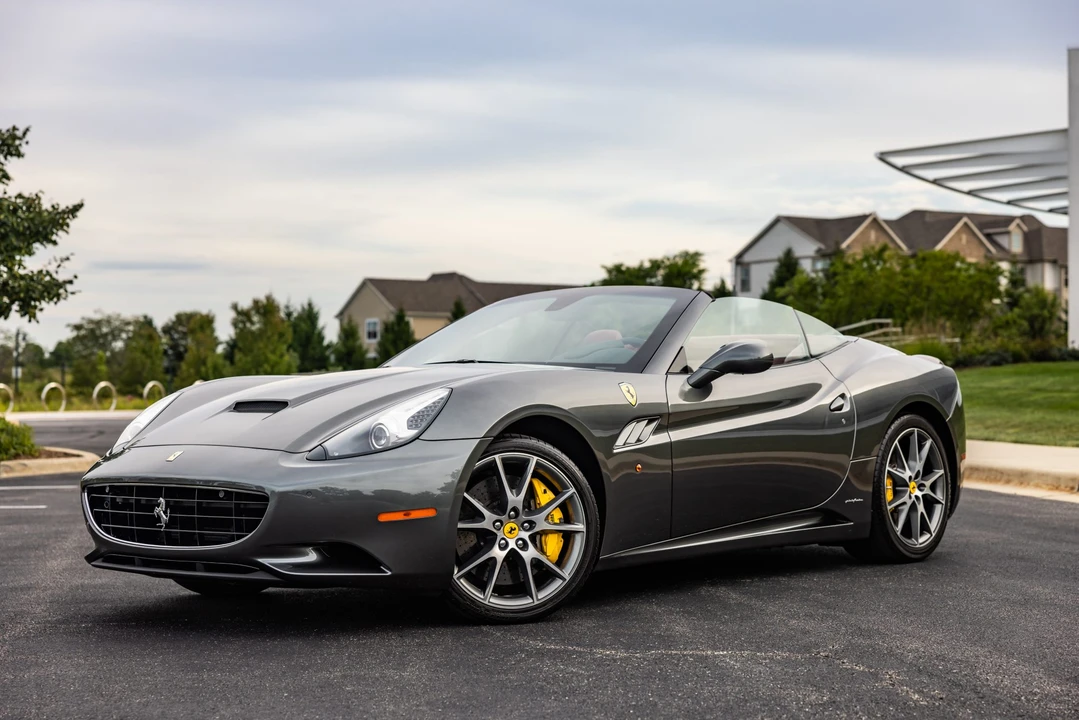 2011 Ferrari California - Image 4 of 31
