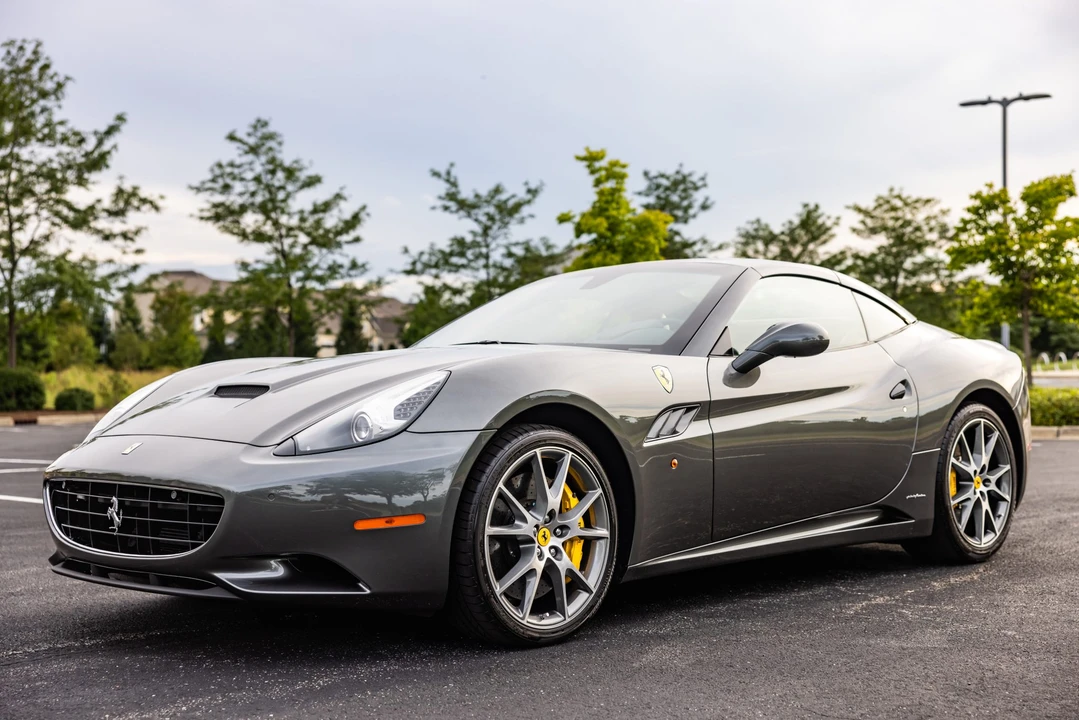 2011 Ferrari California - Image 19 of 31