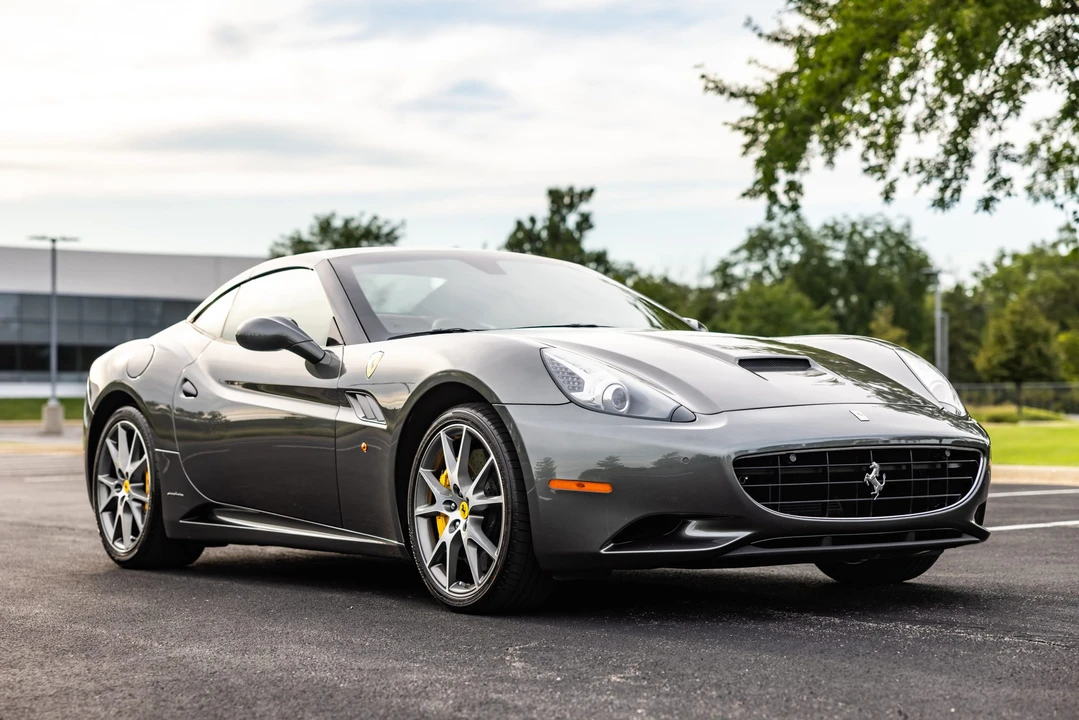 2011 Ferrari California - Image 21 of 31