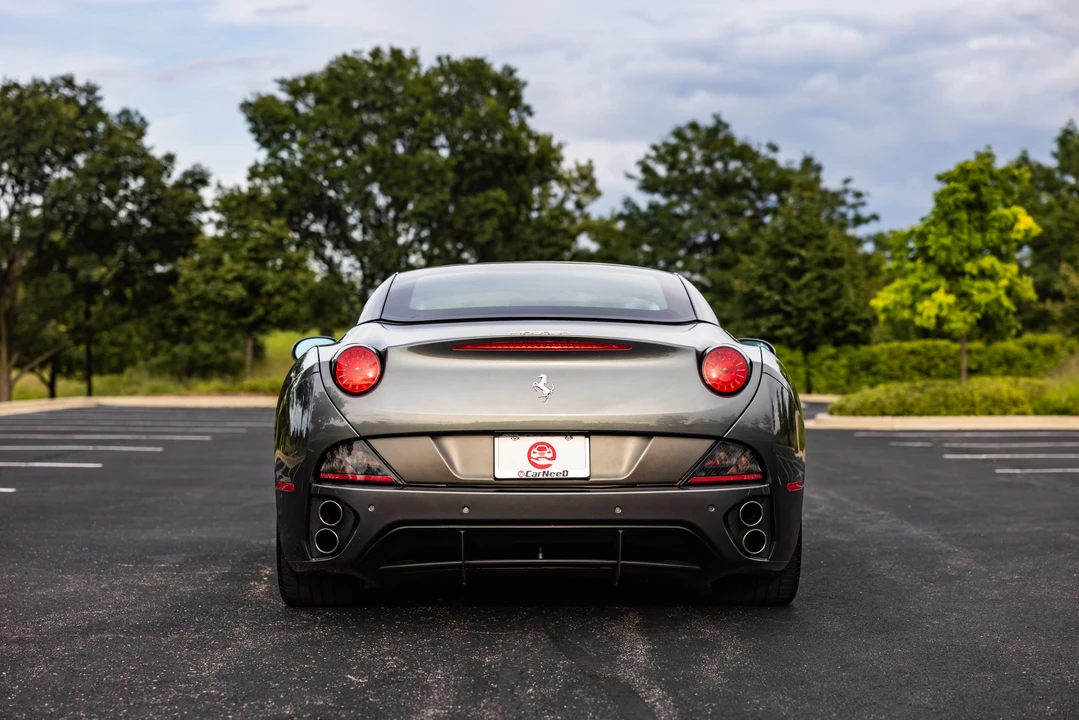2011 Ferrari California - Image 30 of 31