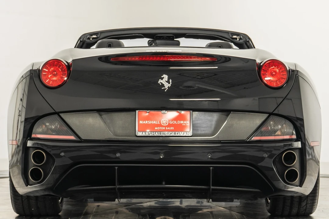 2011 Ferrari California - Image 8 of 21