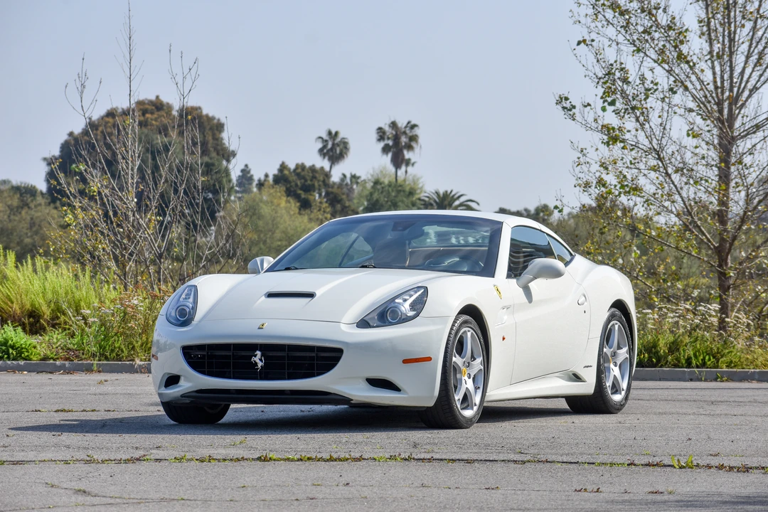 2011 Ferrari California - Image 4 of 31