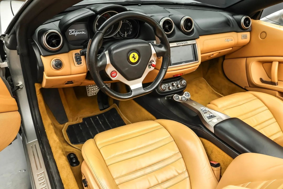 2011 Ferrari California - Image 3 of 12