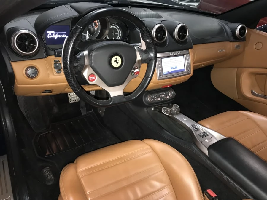 2011 Ferrari California - Image 3 of 7