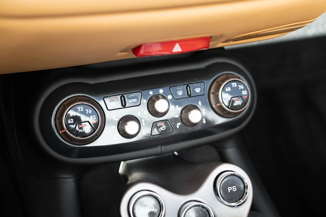 2011 Ferrari California - Image 21 of 31