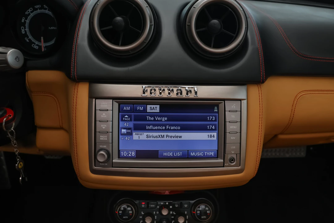 2011 Ferrari California - Image 29 of 31