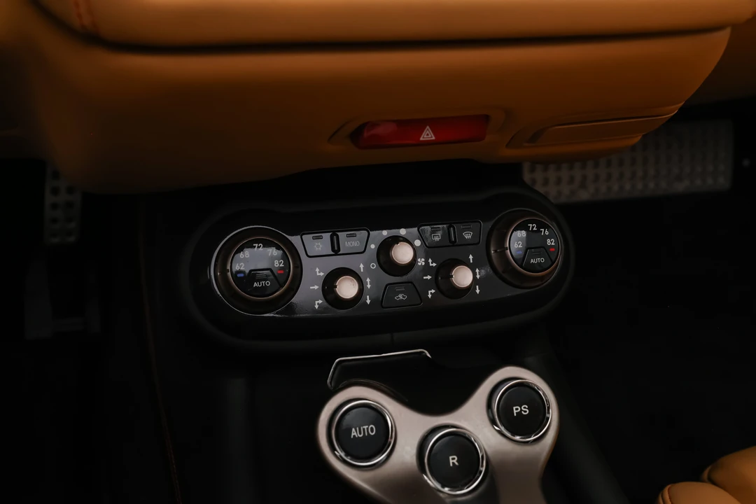 2011 Ferrari California - Image 20 of 31