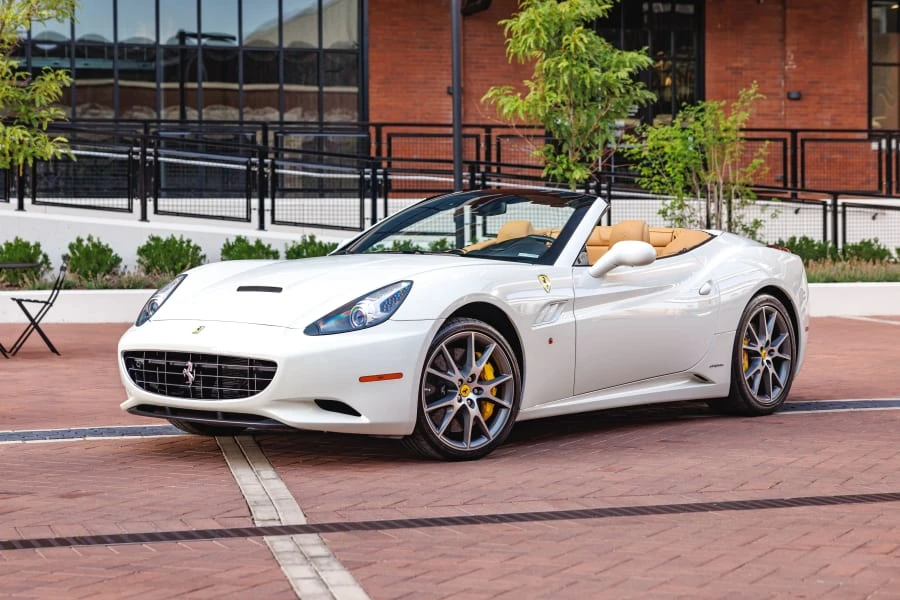 2011 Ferrari California - Image 7 of 31