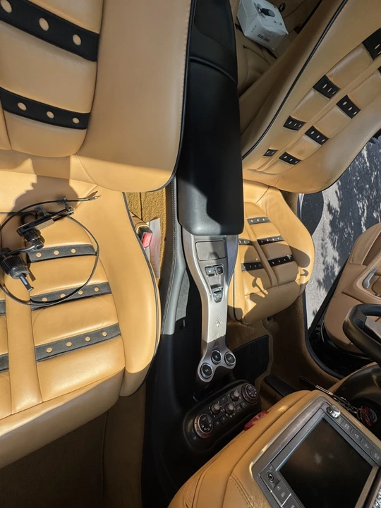 2011 Ferrari California - Image 23 of 31