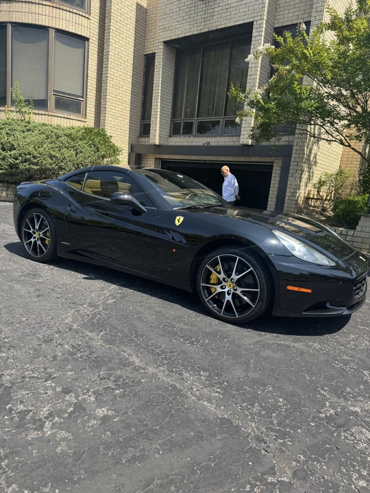 2011 Ferrari California - Image 4 of 31