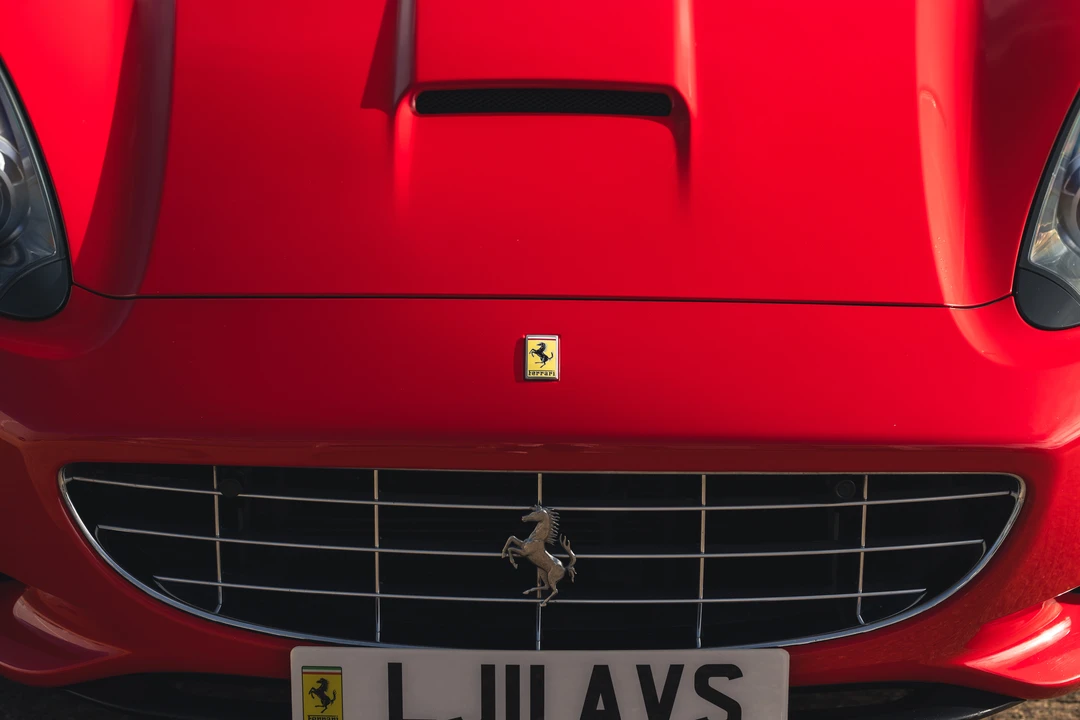 2011 Ferrari California - Image 22 of 31